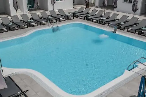 Guinate Club Apartamentos 0*, Puerto del Carmen (Lanzarote) Spain