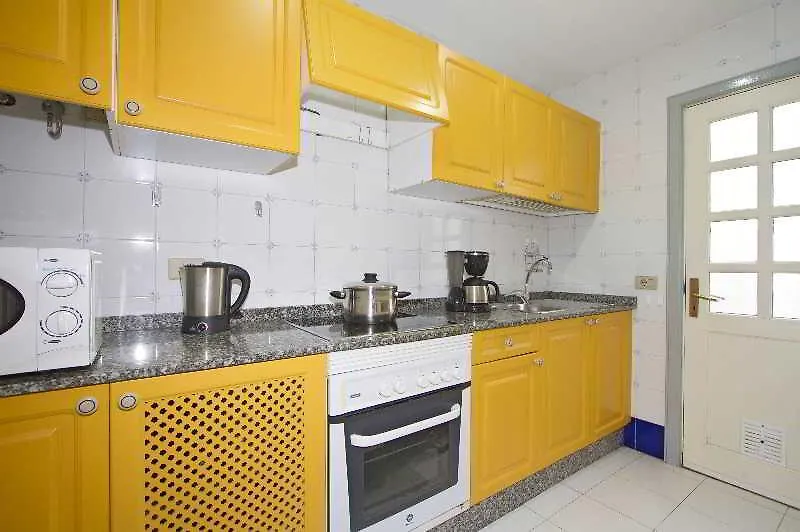 Guinate Club Apartamentos 0*, Puerto del Carmen (Lanzarote)